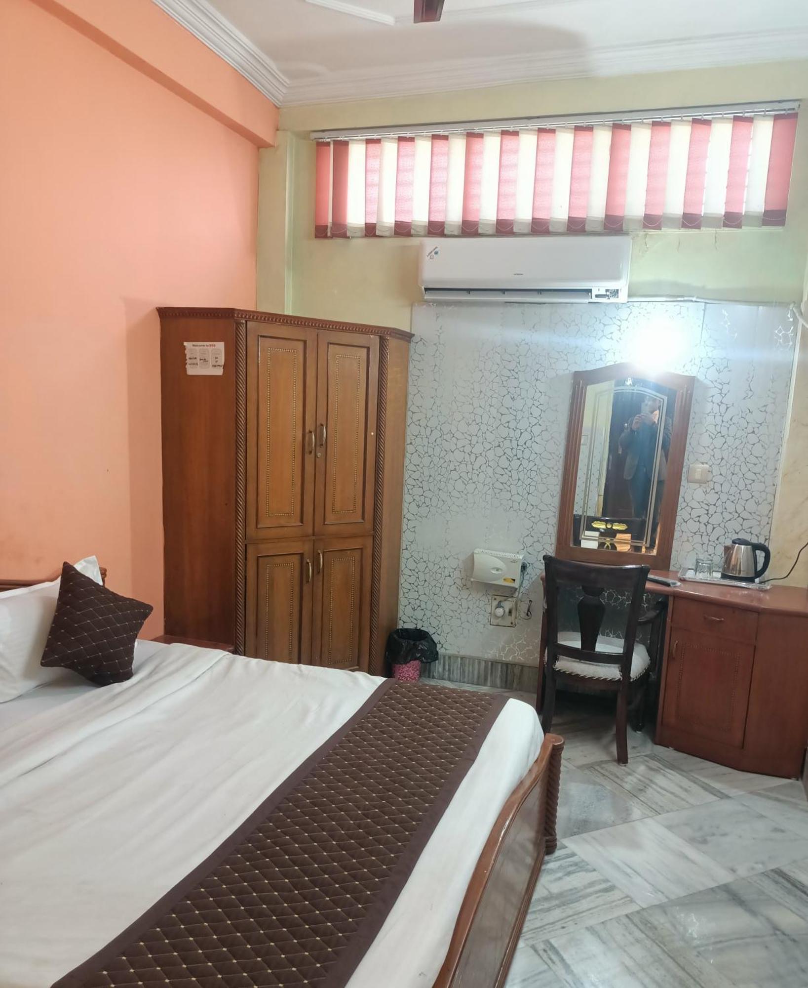 Hotel Riz Βαρανάσι Εξωτερικό φωτογραφία