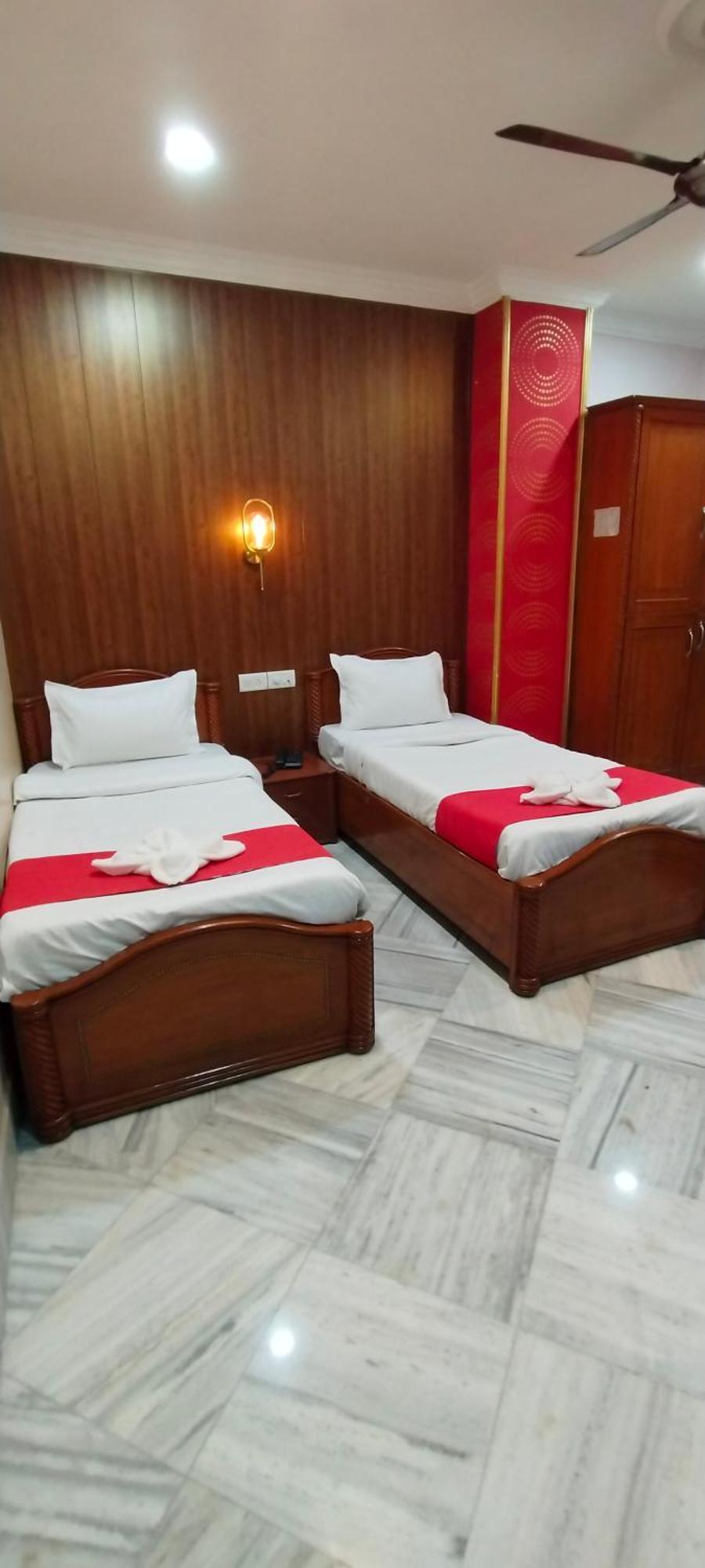 Hotel Riz Βαρανάσι Εξωτερικό φωτογραφία
